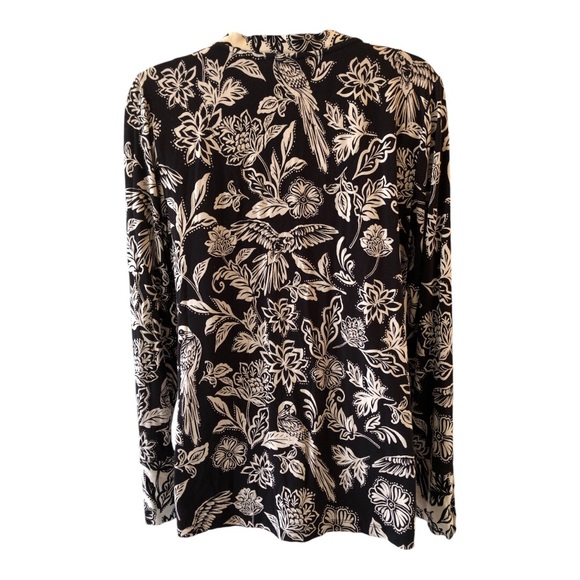 JOHNNY WAS Women's Noah Henley Floral Black & White Stretch Top size Small - Picture 3 of 8